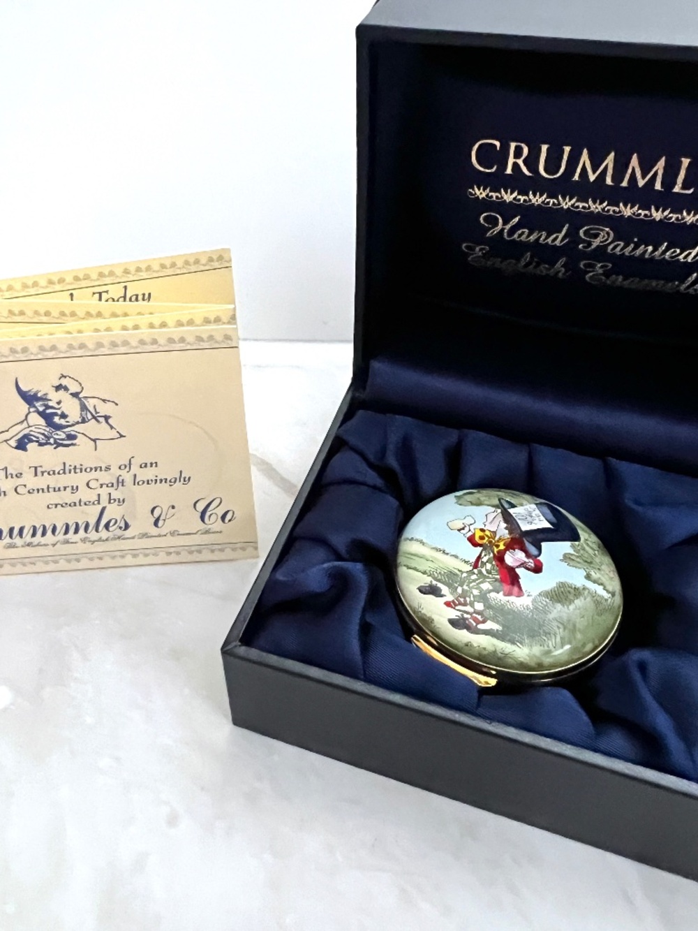 Rare Crummles Alice in Wonderland Mad Hatter Enamel Box English Hand Painted Tri